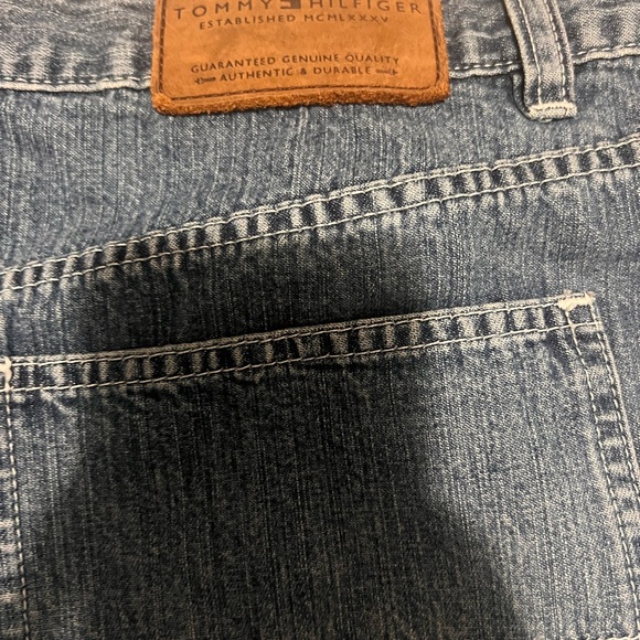 Vintage Tommy Skirt (Size 14) - Picture 3 of 4